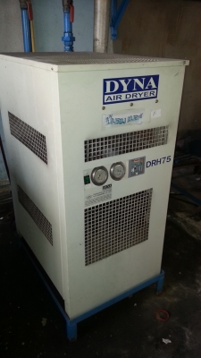 ขายปั๊มลมสกรู DYNA 50 HPปี2011 ทั้งชุดราคา 300,000 บาท
