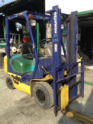 ++++++++ ขายด่วน ๆๆๆ ครับ  รถโฟล์คลิฟท์  KOMATSU  FD15-16   (รถใช้งาน  3,xxx  ชม.  รถนอกนำเข้า  ราคาถูก ๆ ครับ เพิ่งเข้ามาใหม่ ๆ เลยครับผม )  เครื่องยนต์ดีเซล  เกียร์ธรรมดา  เสา  3  เมตร  งา 1,070  มม.  ***  สนใจเข้ามาลองรถได้เลยครับ  ราคากันเอง  คุยกันได