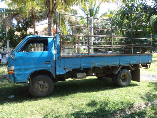 **158000บาท ขายรถ6ล้ออีซูซุTLราคาถูกๆเครื่อง100แรง คัซซีสวยทั้งเส้น พร้อมใช้งานคับ