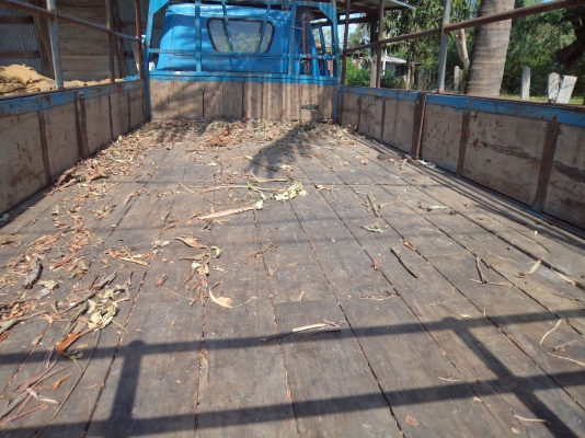 **158000บาท ขายรถ6ล้ออีซูซุTLราคาถูกๆเครื่อง100แรง คัซซีสวยทั้งเส้น พร้อมใช้งานคับ