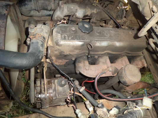 **158000บาท ขายรถ6ล้ออีซูซุTLราคาถูกๆเครื่อง100แรง คัซซีสวยทั้งเส้น พร้อมใช้งานคับ