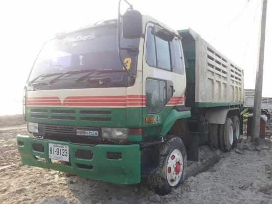 สิบล้อ 2 เพลา นิสสัน UD หัว3 ใบปัดเก่านอก ตัวรถ CW30 เครื่อง PE ไม่โบว์เกียร์เทรนเลอร์ 2เพลา ดั้มกระบะเหล็ก 750000