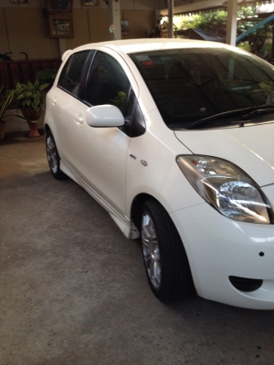 ขายด่วน Toyota Yaris ปี 07รถบ้านมือเดียว