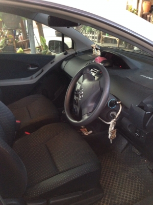 ขายด่วน Toyota Yaris ปี 07รถบ้านมือเดียว
