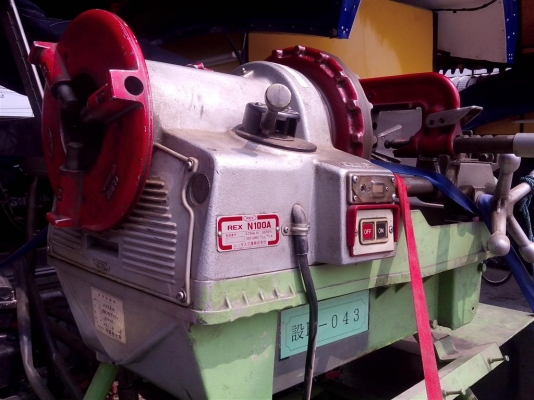 ขายเครื่องต๊าบเกลียว มือสองสถาพสวยครับ