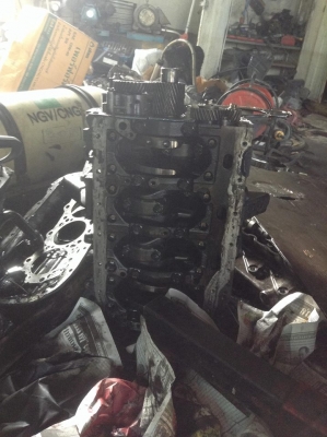 ท่อนล่าง8ตับ มิตซูสตาด้า.2.8 เครื่องเทอร์โบ  ข้อ/ก้านดี  สื้อสูบมีรอยนิด1  แถมฝาสูบไห้เป็นอะไหร ด้วย  ขายไม่แฟงคัฟ