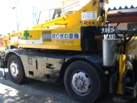 ขายรถเครน 10 ตัน Kato KR-10H #2510130 1992YR 19,240HR 88,288KM สต็อกที่ญี่ปุ่นค่ะ ถ้าสนใจรบกวนโทร.080-656-5422 (หนิง)