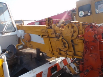 ขายรถเครน 10 ตัน Kato KR-10H #2510130 1992YR 19,240HR 88,288KM สต็อกที่ญี่ปุ่นค่ะ ถ้าสนใจรบกวนโทร.080-656-5422 (หนิง)