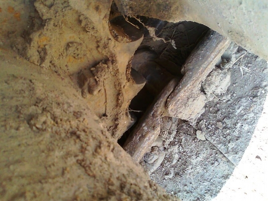 รถแบคโฮ CAT E200B แรงขุดดี ทำงานไว ประหยัดน้ำมัน