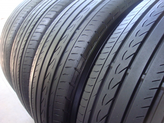 ขายยาง Yokohama 215/55/17  ปี 12