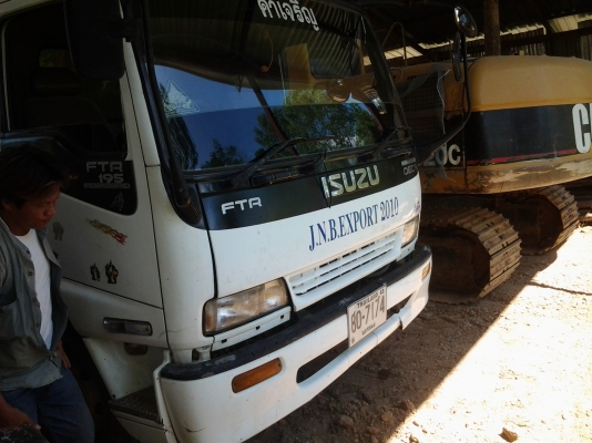 ISUZU เดก้า FRR32T เครื่อง 195แรง ยาว5เมตร80 ISUZU เดก้า FRR32T เครื่อง 195แรง ยาว5เมตร80
