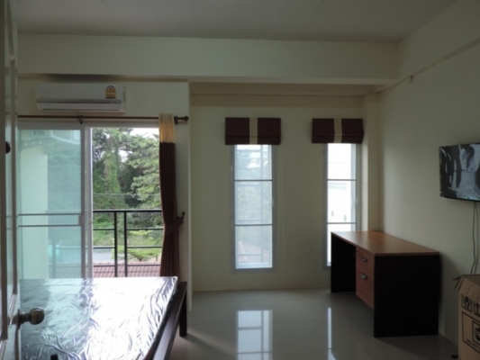 หอพักบางแสนใกล้ ม.บูรพา เดือนละ 4200 บ.