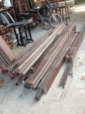 ไม้เต็งเก่า 2*4 ยาว 3  เมตร