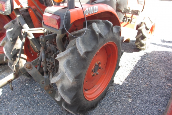 ขาย B2420 มือสอง ตามสภาพ