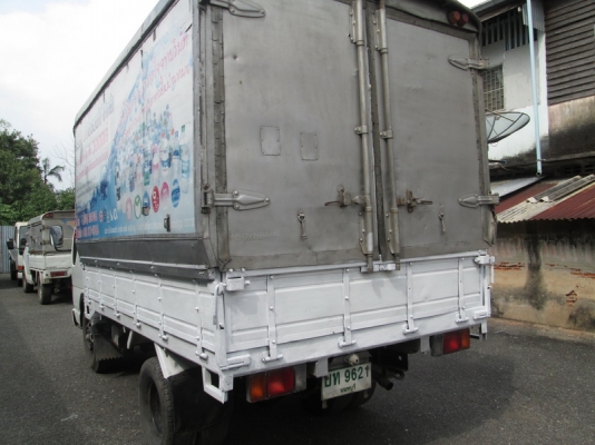 ขาย Isuzu NKR 4ล้อ ไม่ติดเวลา 120แรง ปี07.