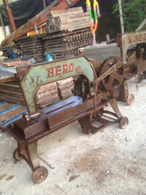 เครื่องเลื่อยฮีโร่