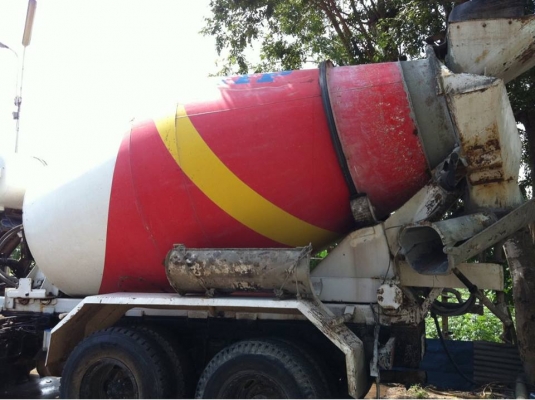 ISUZU DECA FXZ 270 แรงม้า รถคอนกรีตผสมเหลว-รถปี-2549