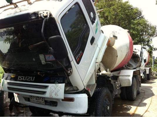 ISUZU DECA FXZ 270 แรงม้า รถคอนกรีตผสมเหลว-รถปี-2549
