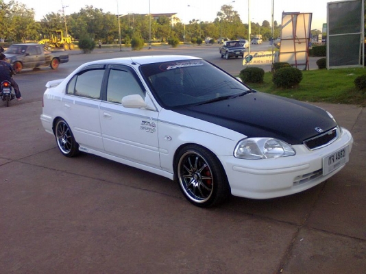 ขาย HONDA CIVIC 1.6 EXI 1998 รถบ้านเจ้าของขายเอง รถบ้านมือสอง สภาพสวย ราคาต่อรองได้