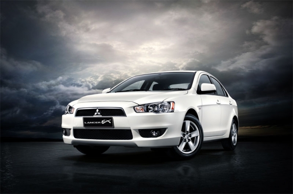 รับจอง Lancer Ex MY&#039;2013 ประกัน + ส่วนลดของแถม รวมมูลค่า 65,000 บาท!