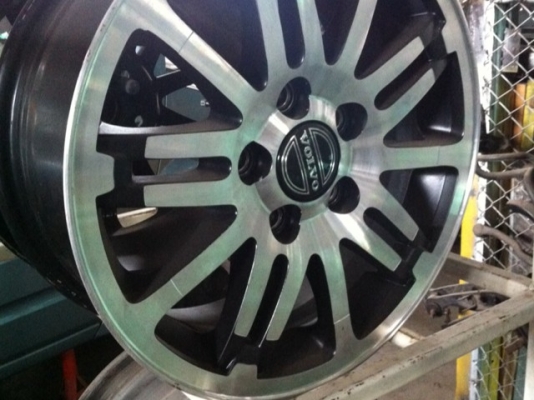 ล้อ Volvo VRS import auto part