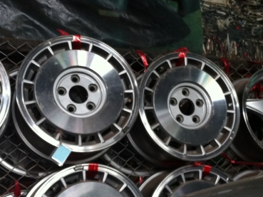 ล้อ Nissan VRS import auto part