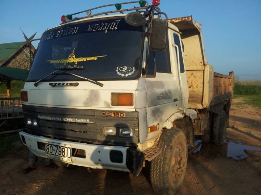 ขายแล้วครับไปตรังUD หกล้อดั้มพ์ หัวเดิม เครื่องเดิม 185 แรงม้า ยางใหม่ พร้อมโอน ทะเบียนมือเดียวซื้อใหม่เลยครับ ตอนนั้นซื้อมา9แสนกว่า ขายแล้วครับไปตรังUD หกล้อดั้มพ์ หัวเดิม เครื่องเดิม 185 แรงม้า ยางใหม่ พร้อมโอน ทะเบียนมือเดียวซื้อใหม่เลยครับ ตอนนั้นซื้อมา9แสนกว่า