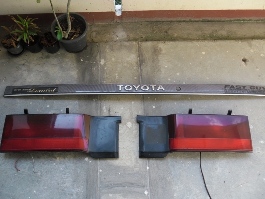 ไฟท้ายsuper custom ใส่ตู้หัวจรวด ไฟท้ายsuper custom ใส่ตู้หัวจรวด