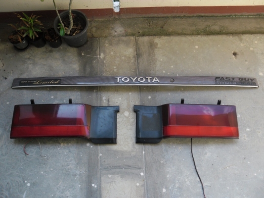 ไฟท้ายsuper custom ใส่ตู้หัวจรวด ไฟท้ายsuper custom ใส่ตู้หัวจรวด