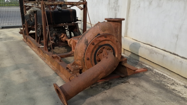เครื่องสูบน้ำ Hino รุ่น EK100