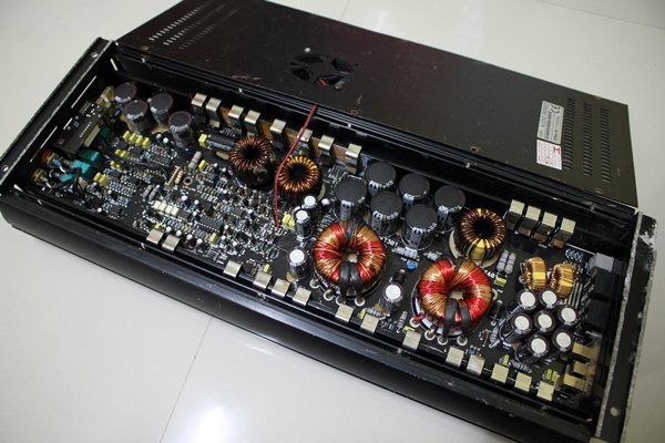 -ขาย แอมป์ MCOTT 1600.1D