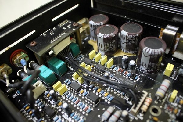 -ขาย แอมป์ MCOTT 1600.1D