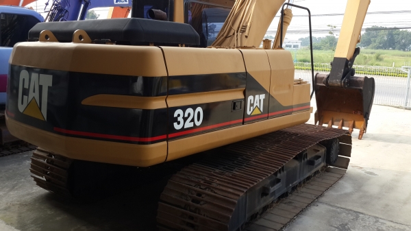 CAT 320 v 2 สภาพสวยๆ ติดต่อ 081-8507085 คุณ เอ
