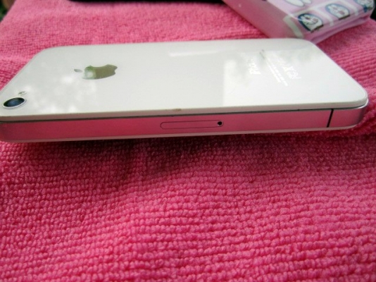 ขาย Iphone 4 - 32 gb