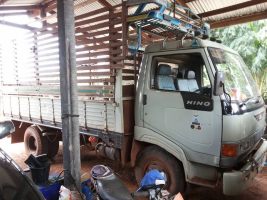 **500,000 บ.ดูแลทีมงานแล้วต่อรอง**ขาย 6ล้อ ราคาเบาๆ HINO FC2WELA 120ซุปเปอร์เสี่ย ห้างแท้ปี39 กระจกไฟฟ้า เครื่องเดิมWO4D 120แรง ฟิตมาใหม่ แห้งดีแรง ช่วงล่างคัสซีดีเดิมๆใหญ่ๆไม่เรียวปลาย มีตำหนินิดหน่อย(โทรมาสอบถามครับ)คานหน้า-เฟืองท้ายเดิม กระบะ4.30ม.พื้น