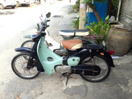 **ขาย Honda C102 เเท้ๆ เหมา 2 คัน 50,000 ** ชมก่อน