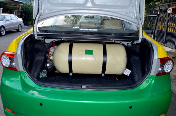 ขายดาวน์ New Altis ปี13 เหลือ 8.8ปี NGV ถังใหญ่ ขายดาวน์ New Altis ปี13 เหลือ 8.8ปี NGV ถังใหญ่