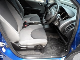 HONDA JAZZ 1.5 I-DSI ปี 2005 รถสวยพร้อมใช้ จัดไฟแนนซ์ได้ค่ะ T.086-527-9533 HONDA JAZZ 1.5 I-DSI ปี 2005 รถสวยพร้อมใช้ จัดไฟแนนซ์ได้ค่ะ T.086-527-9533