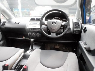 HONDA JAZZ 1.5 I-DSI ปี 2005 รถสวยพร้อมใช้ จัดไฟแนนซ์ได้ค่ะ T.086-527-9533 HONDA JAZZ 1.5 I-DSI ปี 2005 รถสวยพร้อมใช้ จัดไฟแนนซ์ได้ค่ะ T.086-527-9533
