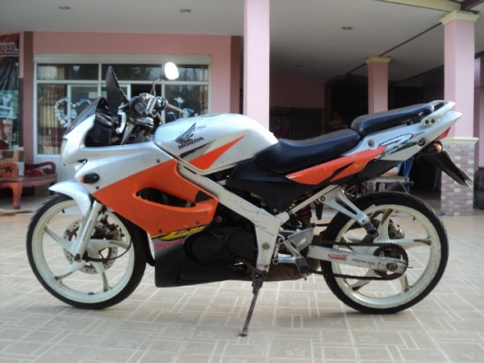 ขาย HONDA LS 125 D ปี 45 ทะเบียนพร้อมโอน ราคา 11500 บาท