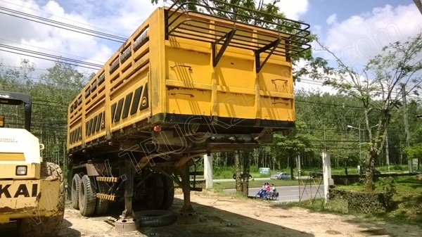 หางดั๊มพ์ เทนเลอร์ ของสามมิตรมอเตอร์