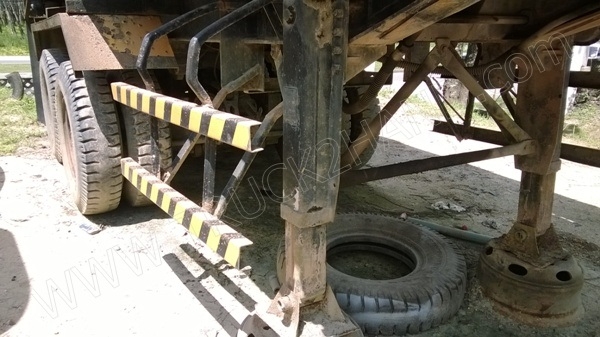 หางดั๊มพ์ เทนเลอร์ ของสามมิตรมอเตอร์