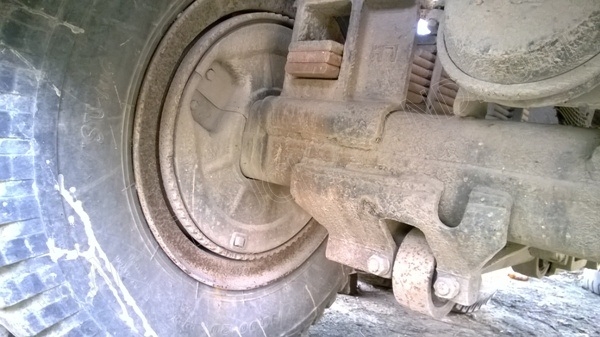 หางดั๊มพ์ เทนเลอร์ ของสามมิตรมอเตอร์