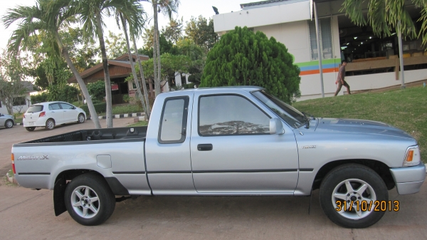 ขายรถกระบะไมตี้เอ็กปี1996/39 สีบร์อนเงินสวยๆไม่มีแม้รอยตำหนิสภาพเหมือนใหม่ออกจากศูนย์+เอกสารพร้อมโอน+ภาษีเต็มถึงมกราคา2558ต่อให้ข้ามปีเลยครับ+พวงมาลัยพาเวอร์โรงงาน+แอร์เย็นจัด+เครื่องเสียงชีดี+แม๊กไลเนอน์ใหม่+ล้อแม็กขอบ15 รถสภาพพร้อมใช้งานใช้งานน้อยไม่เคย ขายรถกระบะไมตี้เอ็กปี1996/39 สีบร์อนเงินสวยๆไม่มีแม้รอยตำหนิสภาพเหมือนใหม่ออกจากศูนย์+เอกสารพร้อมโอน+ภาษีเต็มถึงมกราคา2558ต่อให้ข้ามปีเลยครับ+พวงมาลัยพาเวอร์โรงงาน+แอร์เย็นจัด+เครื่องเสียงชีดี+แม๊กไลเนอน์ใหม่+ล้อแม็กขอบ15 รถสภาพพร้อมใช้งานใช้งานน้อยไม่เคย