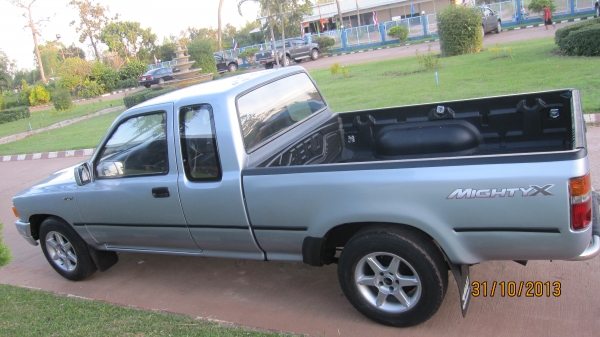 ขายรถกระบะไมตี้เอ็กปี1996/39 สีบร์อนเงินสวยๆไม่มีแม้รอยตำหนิสภาพเหมือนใหม่ออกจากศูนย์+เอกสารพร้อมโอน+ภาษีเต็มถึงมกราคา2558ต่อให้ข้ามปีเลยครับ+พวงมาลัยพาเวอร์โรงงาน+แอร์เย็นจัด+เครื่องเสียงชีดี+แม๊กไลเนอน์ใหม่+ล้อแม็กขอบ15 รถสภาพพร้อมใช้งานใช้งานน้อยไม่เคย ขายรถกระบะไมตี้เอ็กปี1996/39 สีบร์อนเงินสวยๆไม่มีแม้รอยตำหนิสภาพเหมือนใหม่ออกจากศูนย์+เอกสารพร้อมโอน+ภาษีเต็มถึงมกราคา2558ต่อให้ข้ามปีเลยครับ+พวงมาลัยพาเวอร์โรงงาน+แอร์เย็นจัด+เครื่องเสียงชีดี+แม๊กไลเนอน์ใหม่+ล้อแม็กขอบ15 รถสภาพพร้อมใช้งานใช้งานน้อยไม่เคย