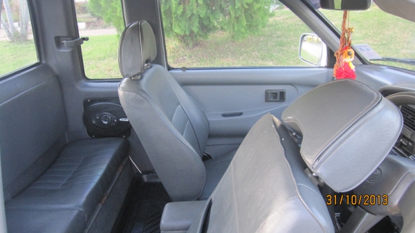 ขายรถกระบะไมตี้เอ็กปี1996/39 สีบร์อนเงินสวยๆไม่มีแม้รอยตำหนิสภาพเหมือนใหม่ออกจากศูนย์+เอกสารพร้อมโอน+ภาษีเต็มถึงมกราคา2558ต่อให้ข้ามปีเลยครับ+พวงมาลัยพาเวอร์โรงงาน+แอร์เย็นจัด+เครื่องเสียงชีดี+แม๊กไลเนอน์ใหม่+ล้อแม็กขอบ15 รถสภาพพร้อมใช้งานใช้งานน้อยไม่เคย