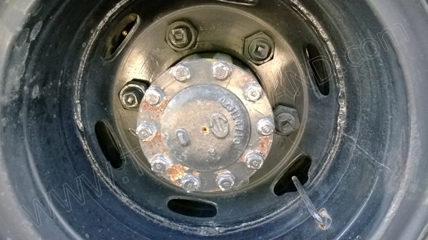 รถบรรทุก 6 ล้อตู้แห้ง ยี่ห้อ HINO DUTRO EURO3