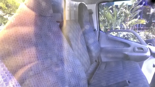 รถบรรทุก 6 ล้อตู้แห้ง ยี่ห้อ HINO DUTRO EURO3