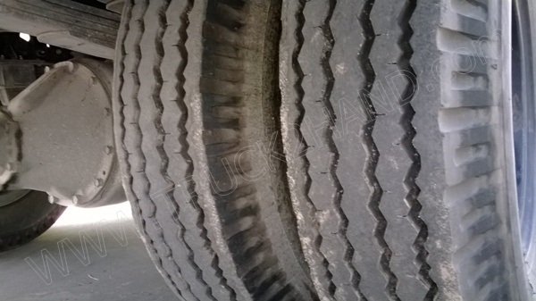 รถบรรทุก 6 ล้อตู้แห้ง ยี่ห้อ HINO DUTRO EURO3