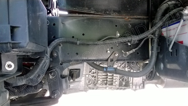 รถบรรทุก 6 ล้อตู้แห้ง ยี่ห้อ HINO DUTRO EURO3